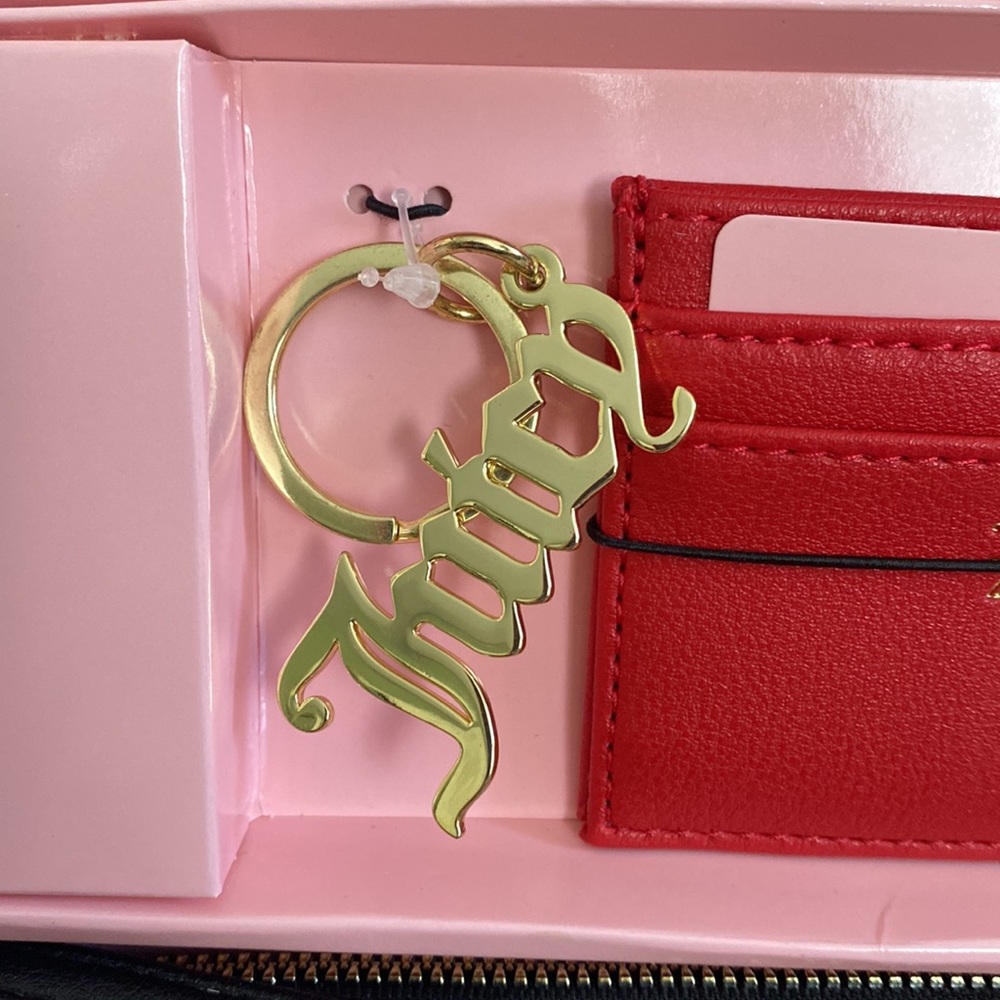 ❤️ ✨SALE!✨ Juicy Couture ‘Goth Stat’ Gift Set - Wristlet, Card Case, Keychain - Picture 3 of 8